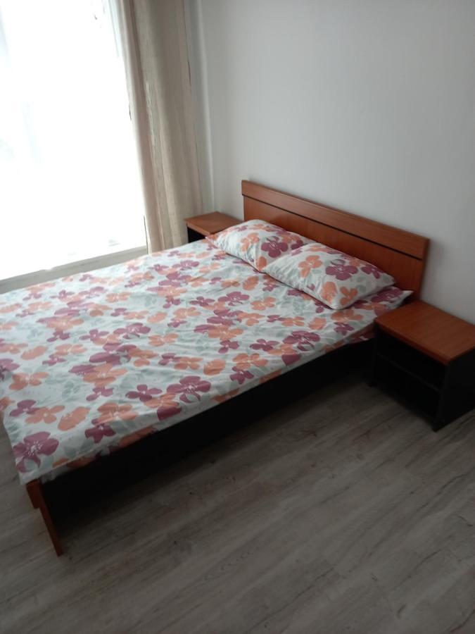 Twins Residence 2 Apart Hotel Ap 3 2 Rooms Chiajna Exterior foto