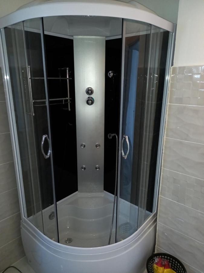 Twins Residence 2 Apart Hotel Ap 3 2 Rooms Chiajna Exterior foto