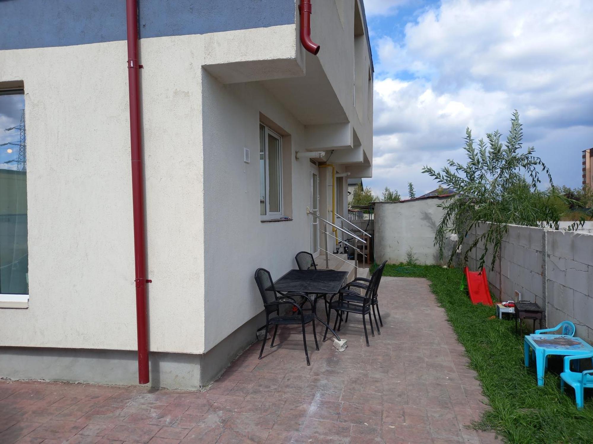 Twins Residence 2 Apart Hotel Ap 3 2 Rooms Chiajna Exterior foto